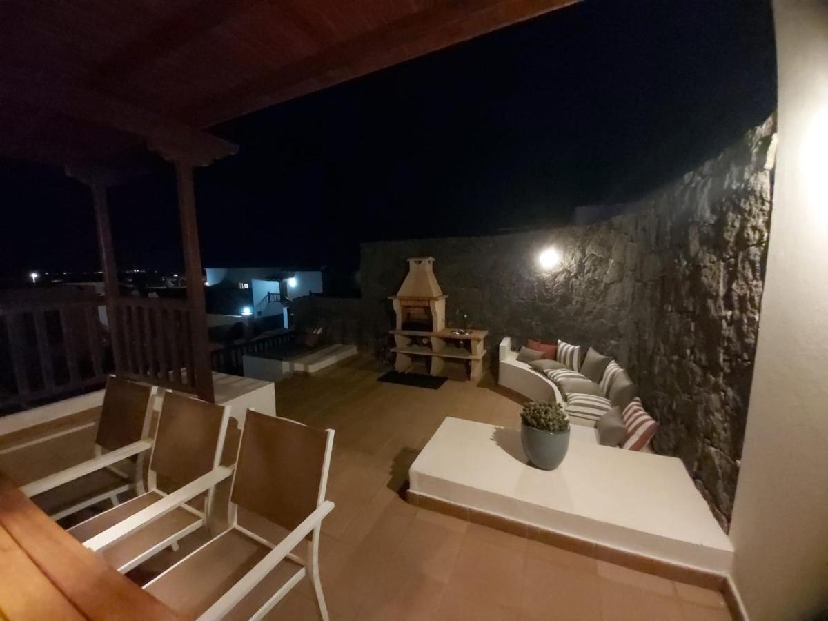 Villa Tegala By Villitas Playa Blanca  Exterior photo